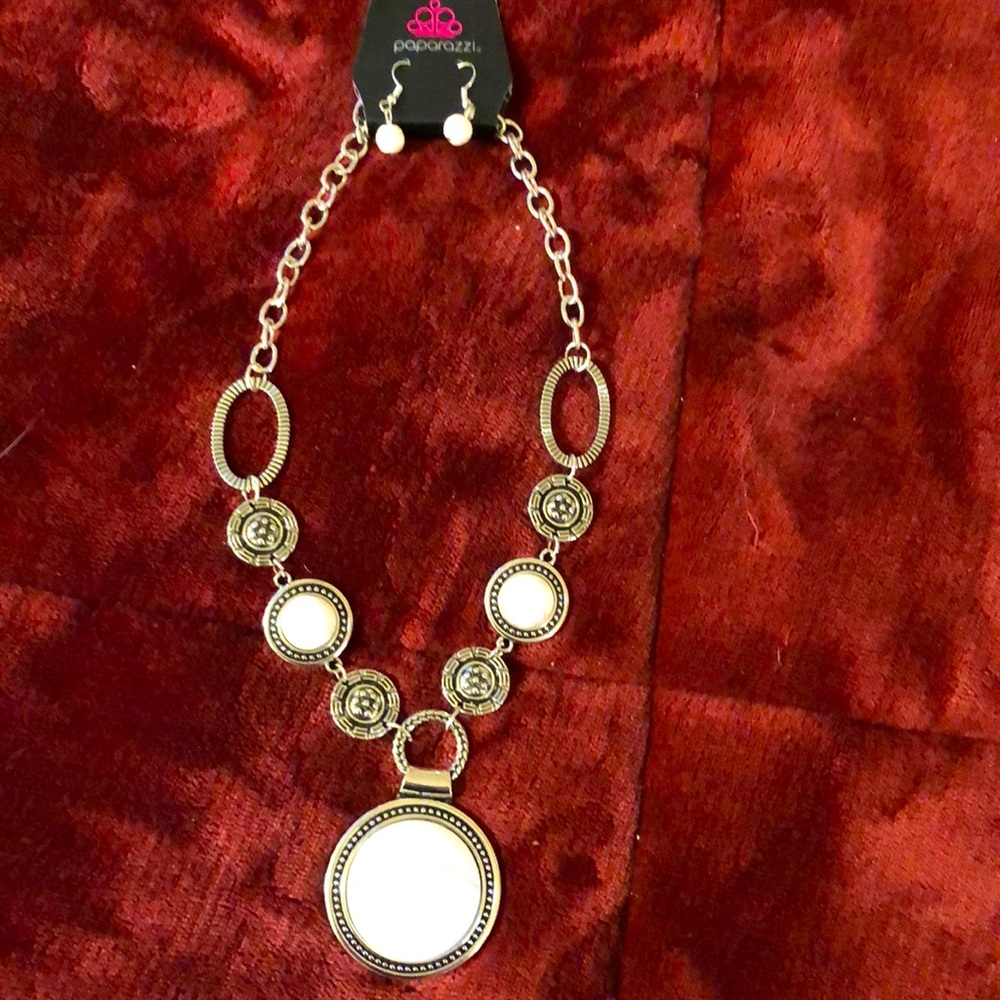 Costume jewelry set